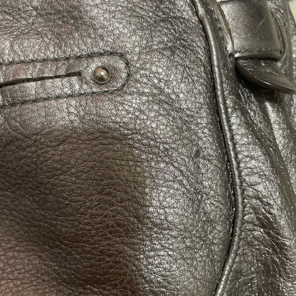 B. Makowsky Handbag, Silver Grey Leather - Picture 15 of 16